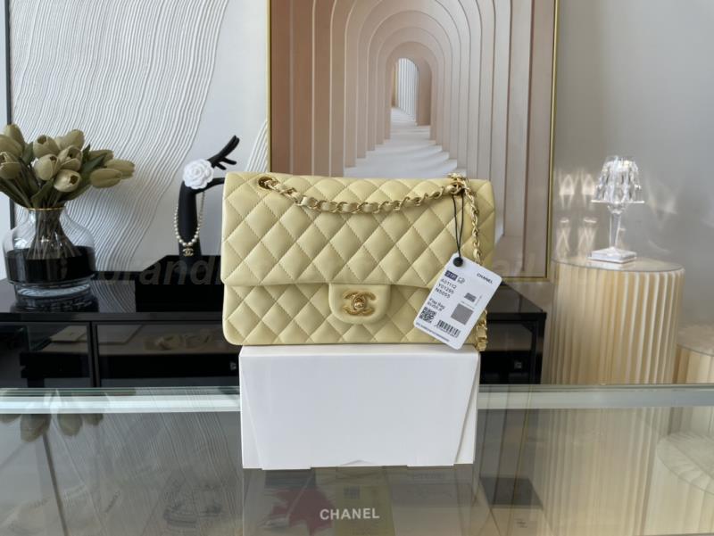 Chanel Handbags 964